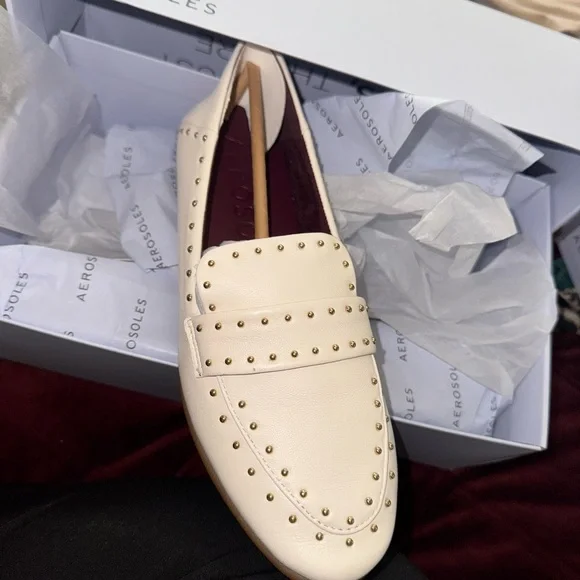 AEROSOLES | Shoes | Aerosoles Womens Eggnog Studded Loafers  display picture 1